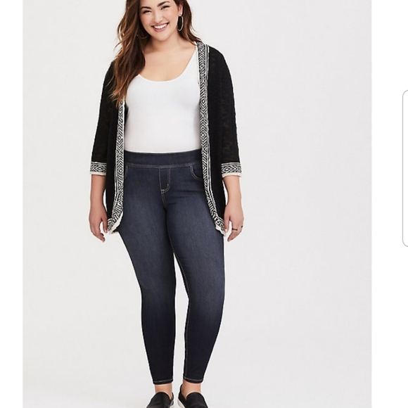 🆕️ TORRID Lean Jean Super Skinny Fit - Picture 2 of 8